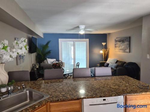 Best location cozy condo in Biloxi Beach