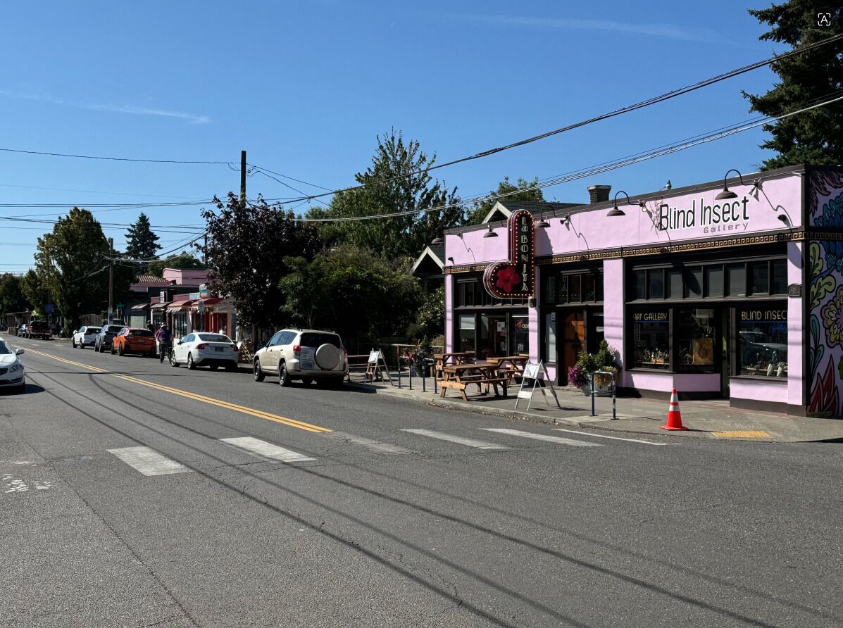 Walk NE Alberta Street for unique cafés, boutiques, and local favorites.