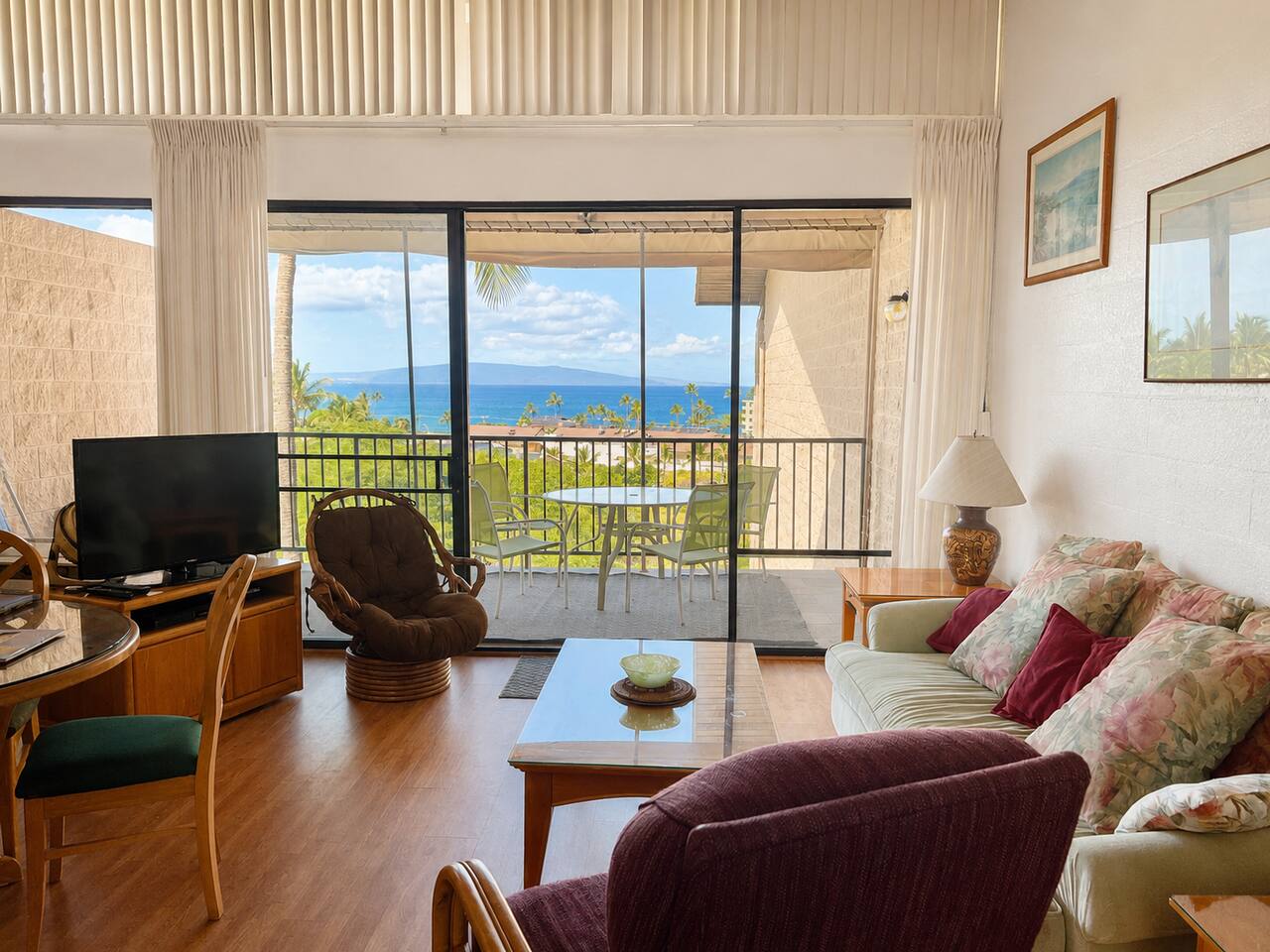 Perfect Ocean View Retreat in Lovely Kihei