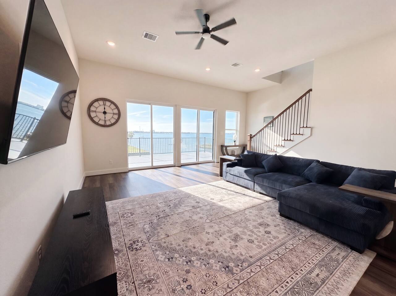 Lakefront Retreat Near NASA Space Center & Kemah