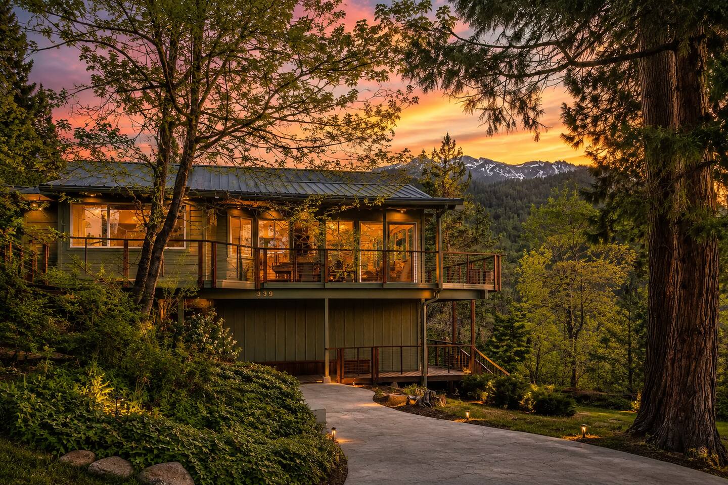 View Cabin | Mountain Retreat w/ Hot Tub + Sauna