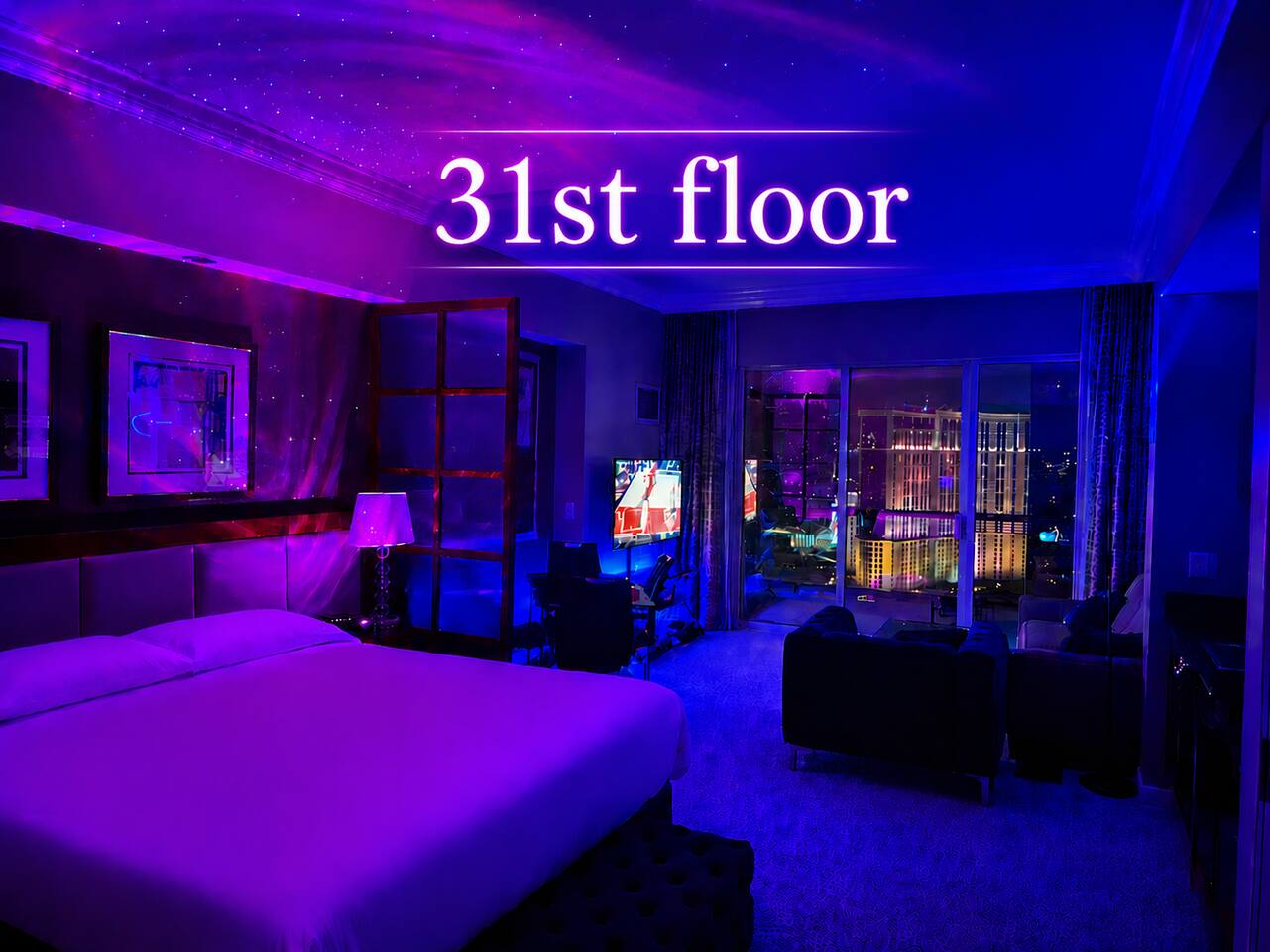 Penthouse Studio with Balcony! Strip View