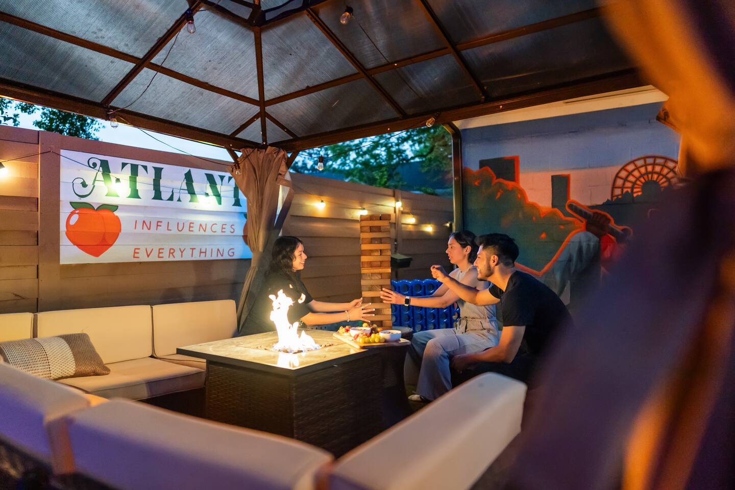 Karaoke, Arcade Room, Mini Golf, Sleeps 8 - DT ATL