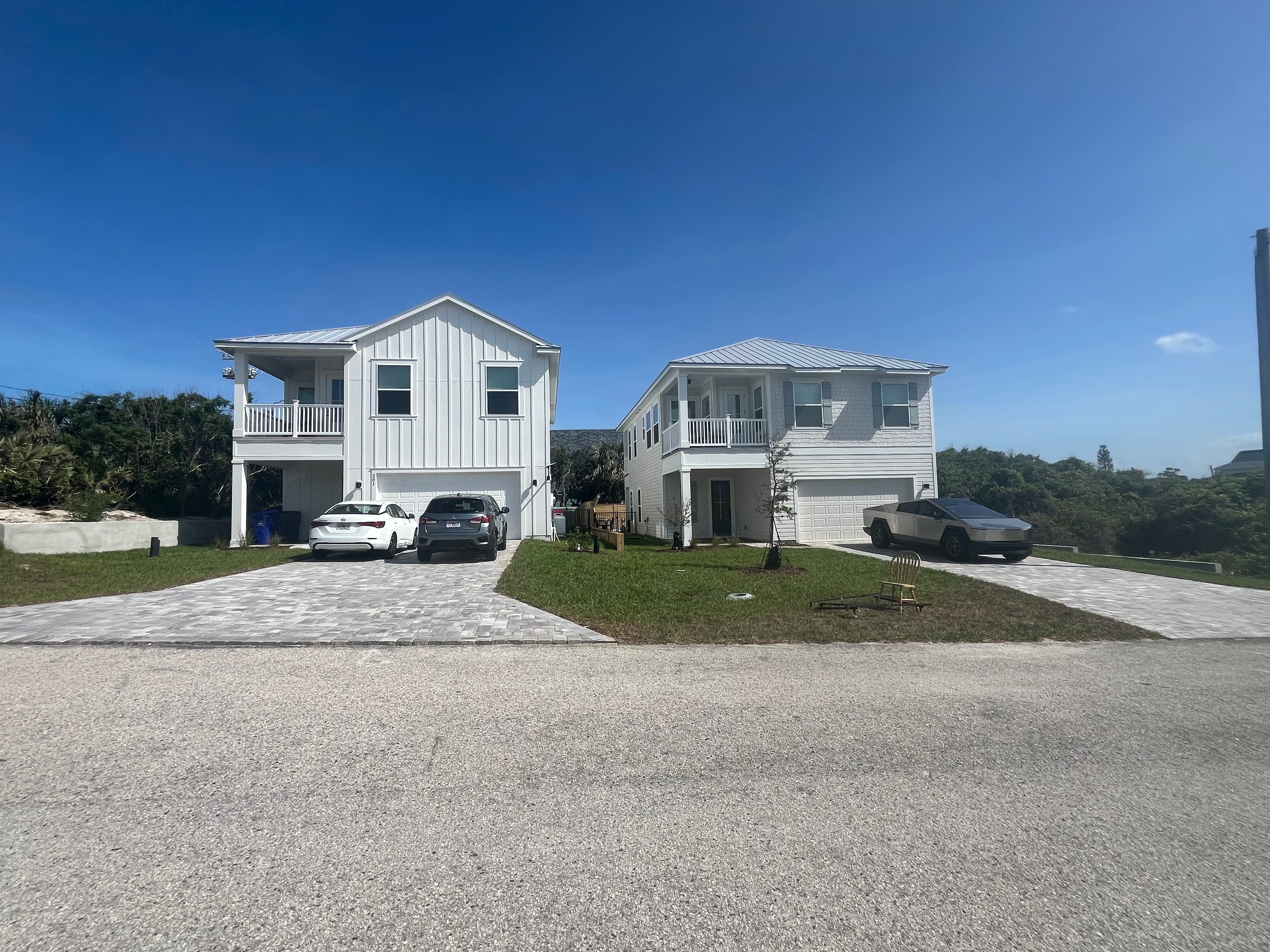 Steps to Beach, 2 Houses, 2 Pools, Hot Tub
