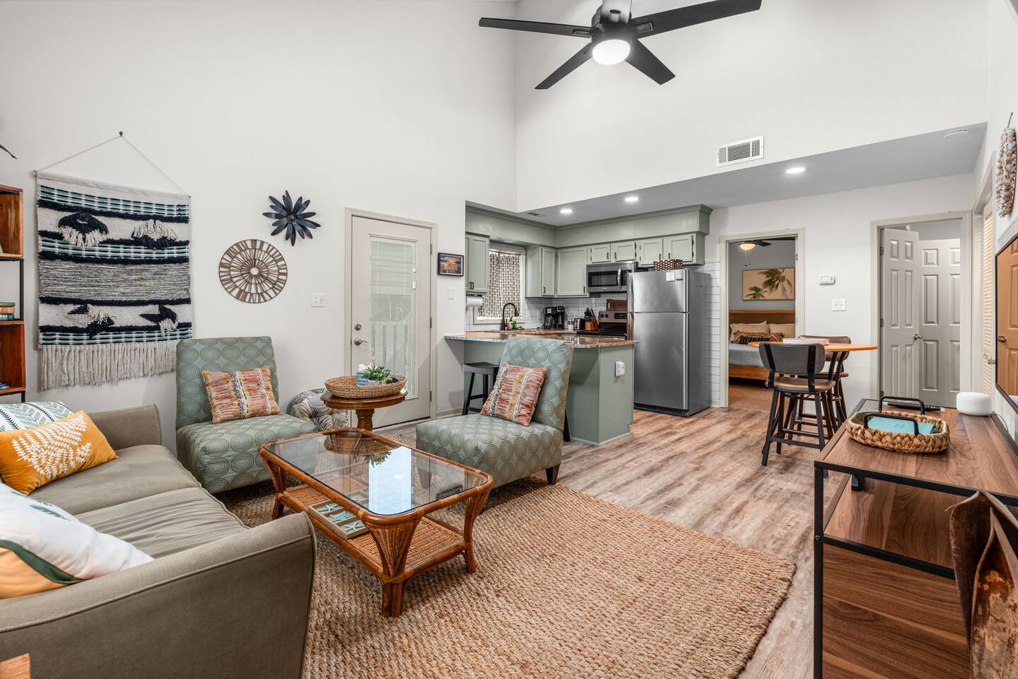 Castaway Beach Bungalow Pets Welcome