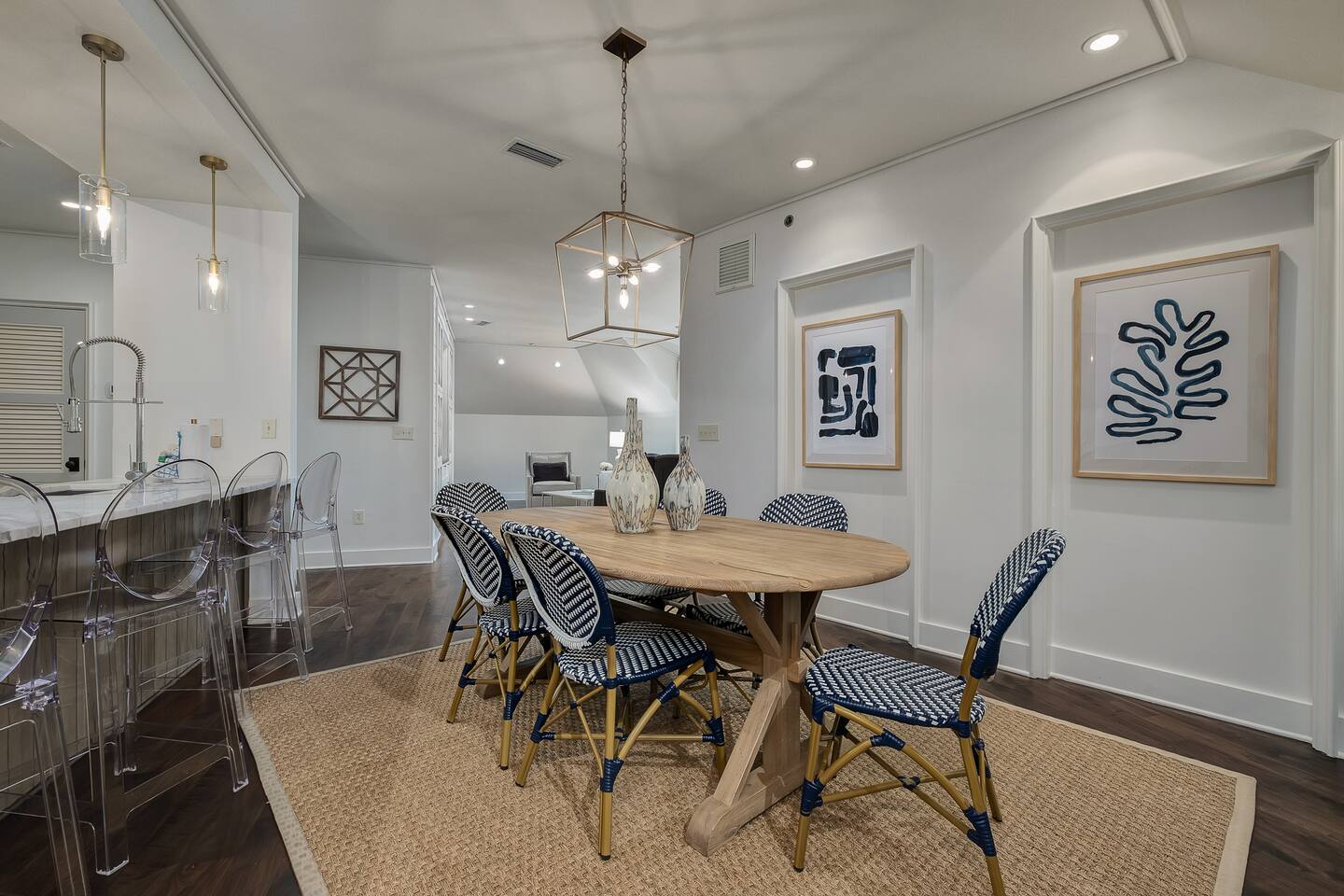 Spacious dining room