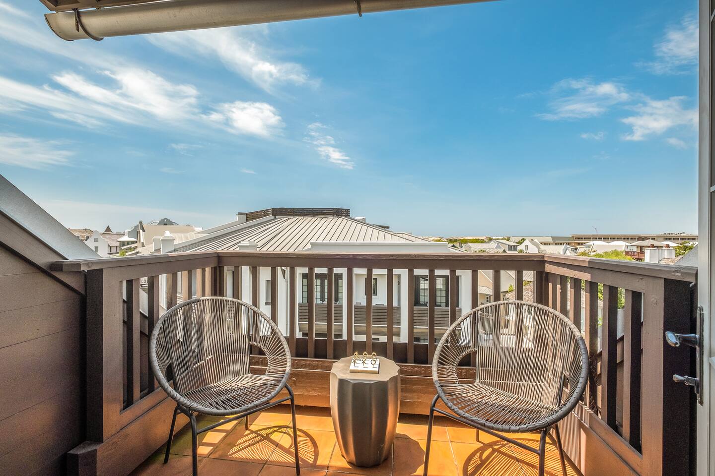 Bunk room balcony