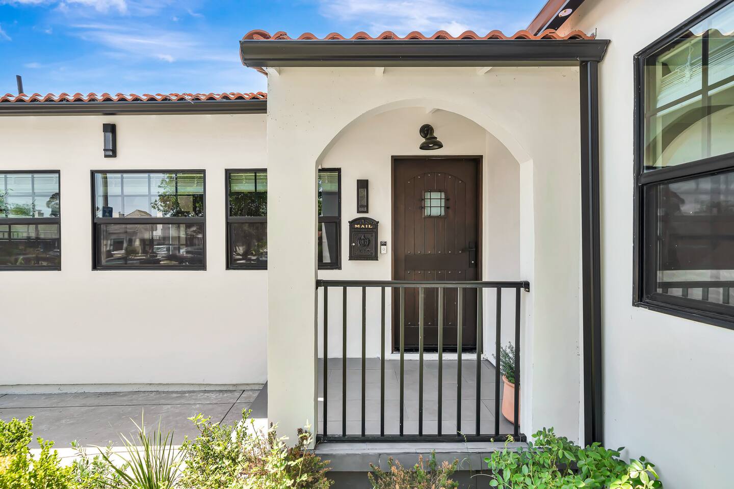 Gorgeous House W/ Pool, Fire Pit, & Pool Table!