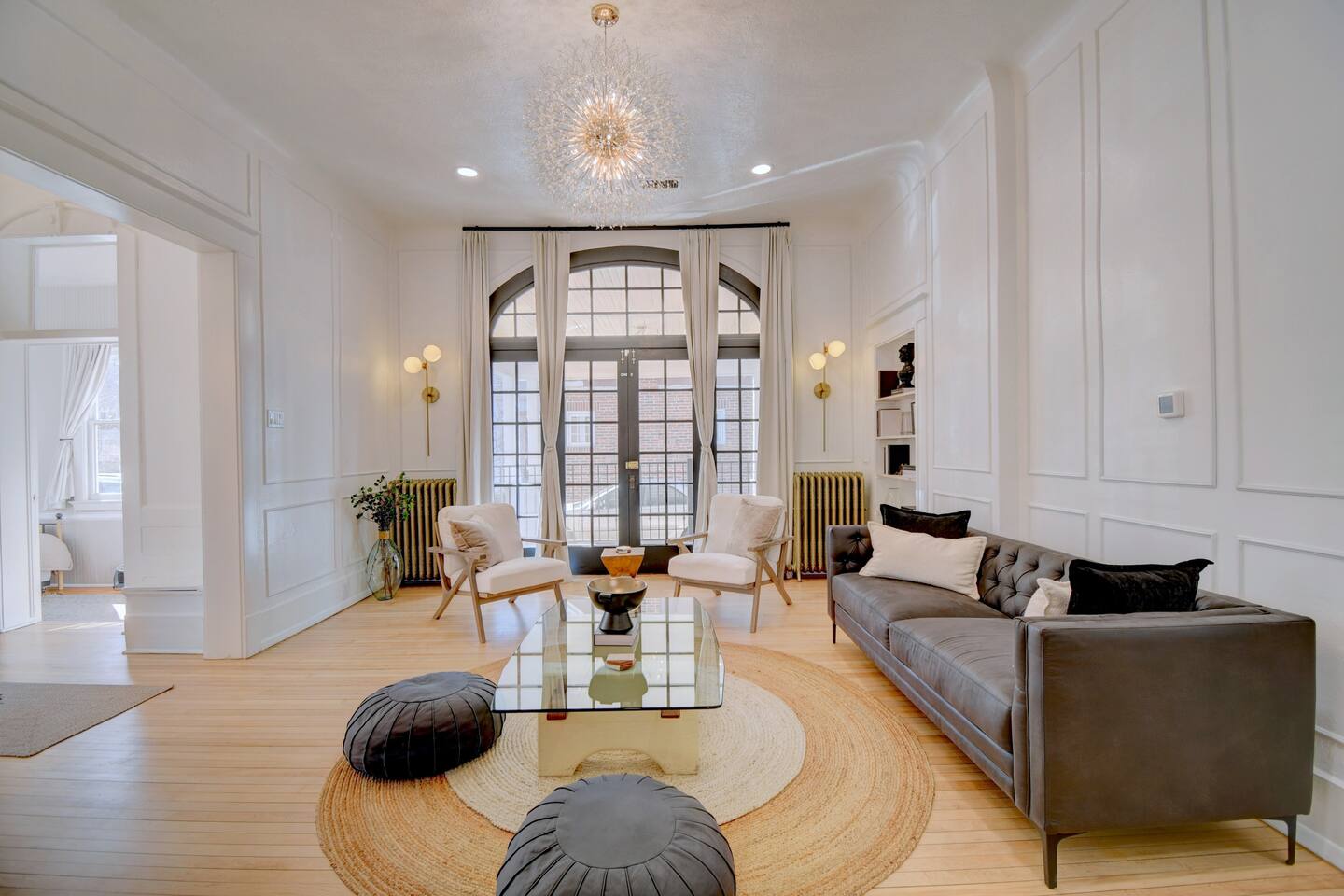 The Hollie I Boutique Historic Retreat