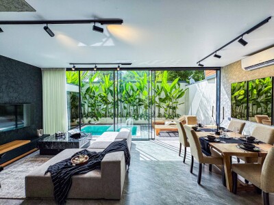 Superior Luxury Loft with Working Desk, Instagramable Pool in Bali, ID