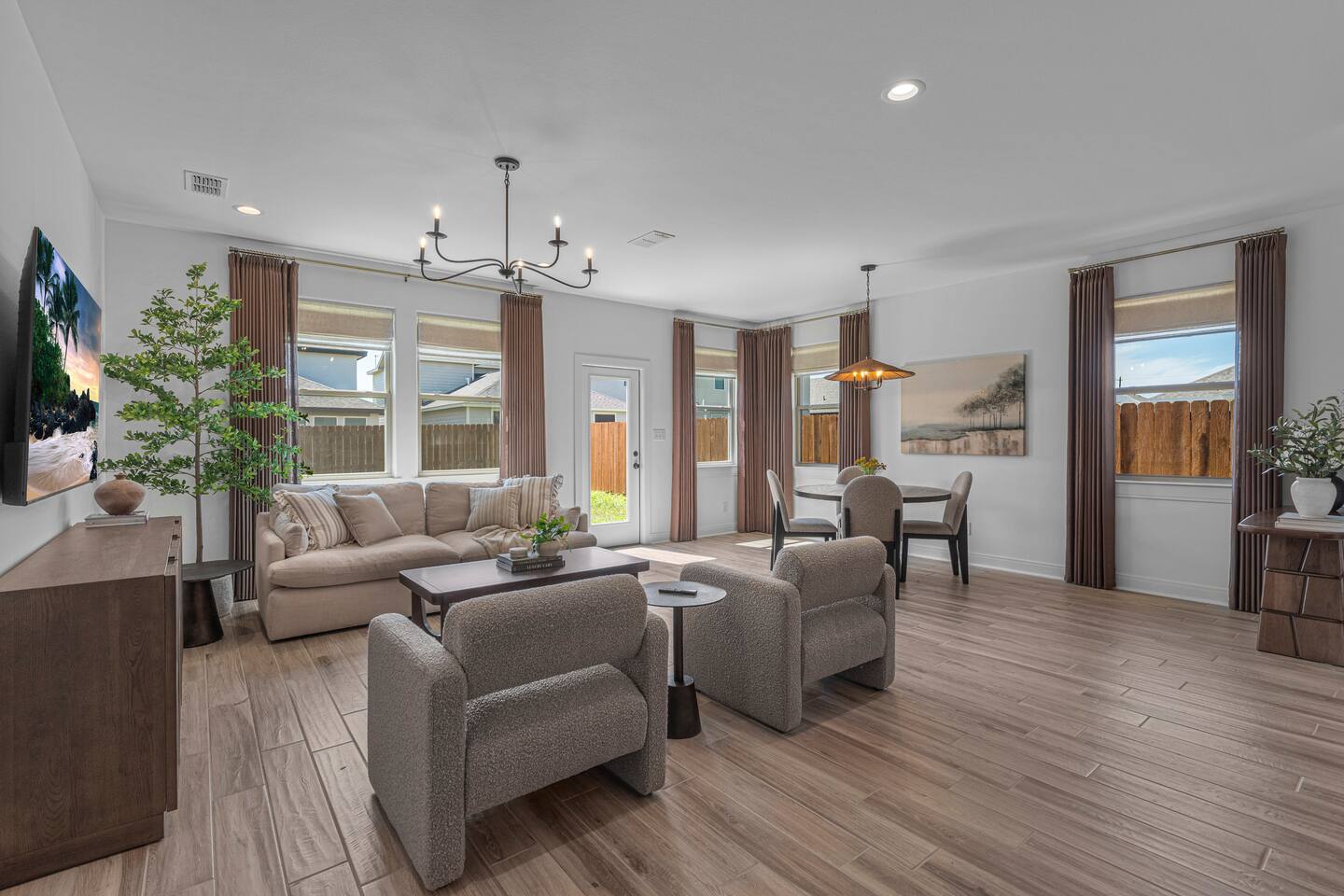 Midnight Buck | Luxury Home in North Laredo