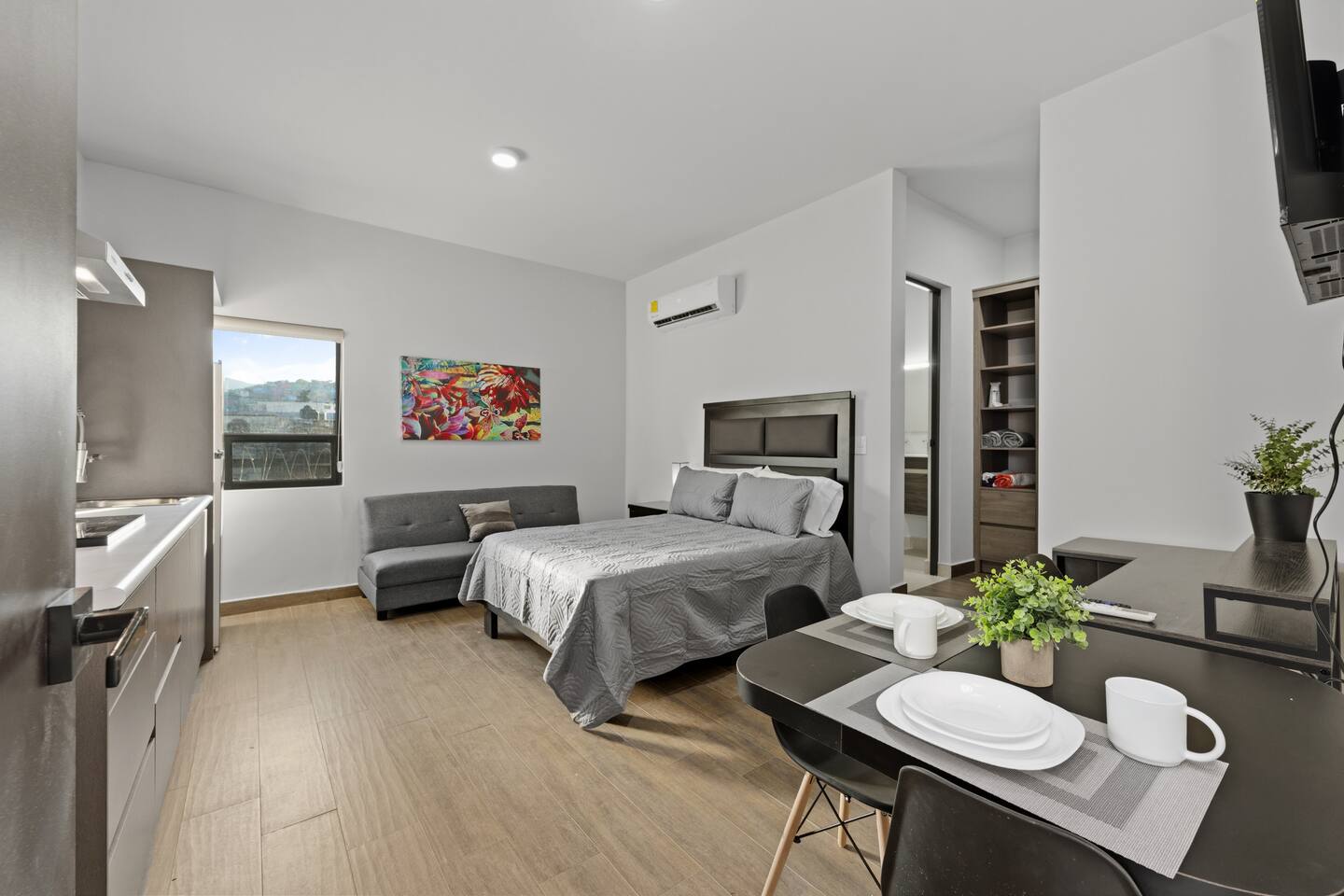 Loft con Vista a la Montaña + Alberca | Zona Tec