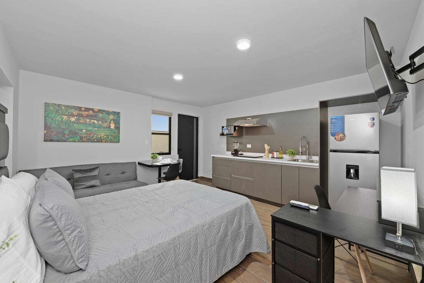 Moderno Loft Cerca del Tec | Alberca + parrilla