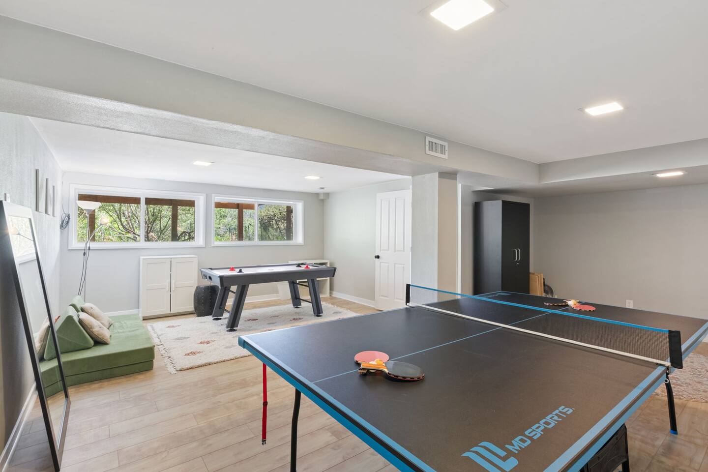 Pet Friendly Game Room Near Garden of Gods Walk