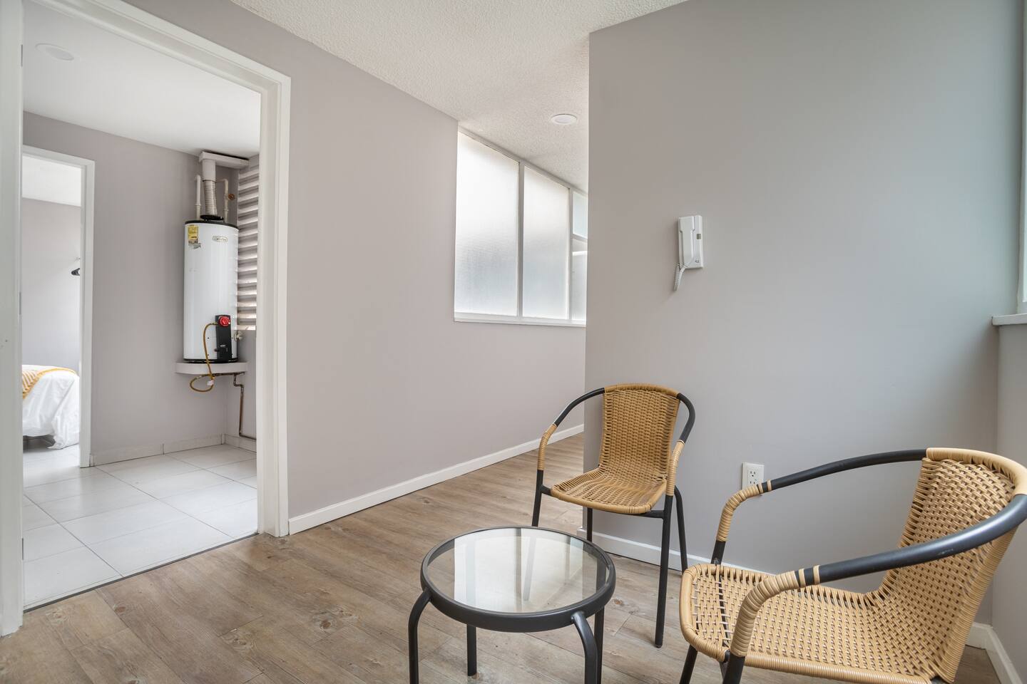 8 guests, 4 bedrooms, 3 bathrooms - foto 4