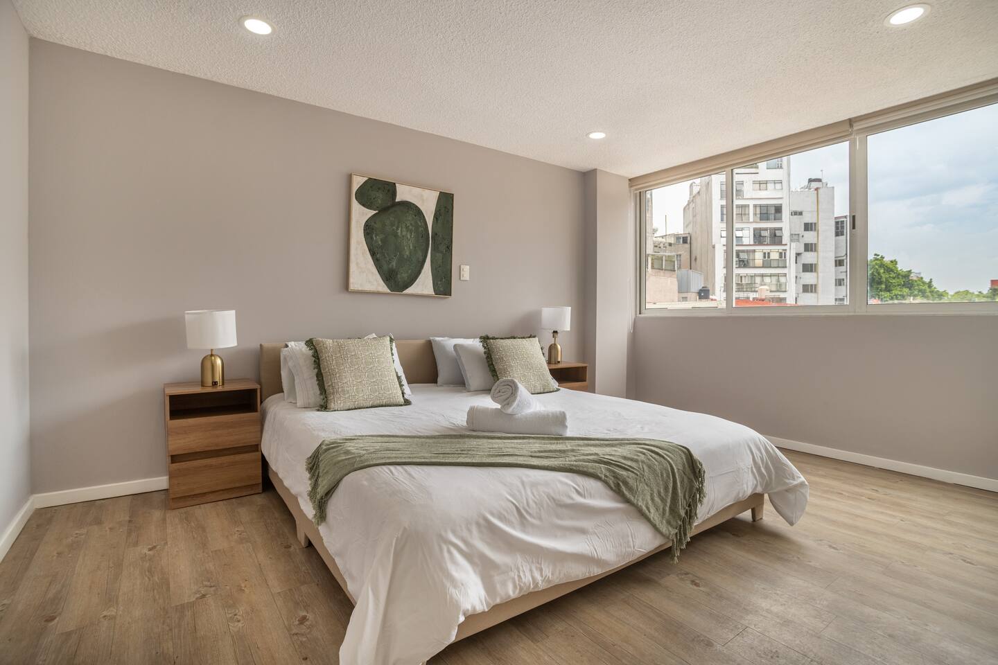 8 guests, 4 bedrooms, 3 bathrooms - foto 1