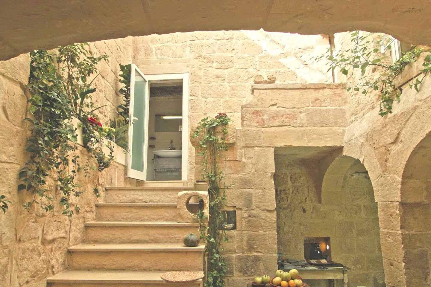 Labini — photo 1