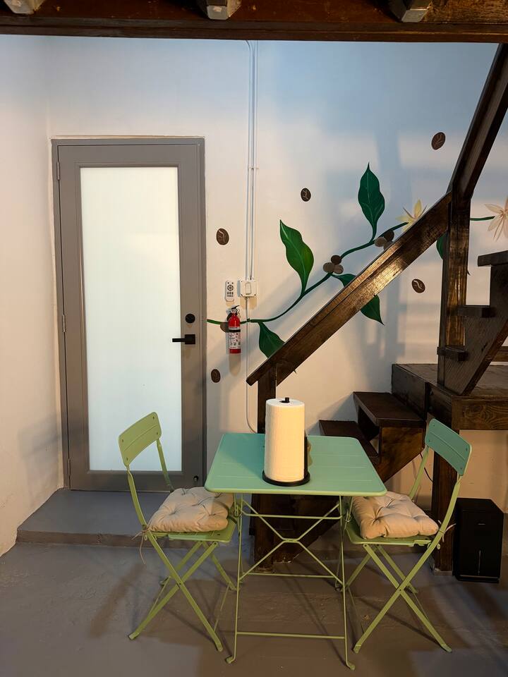 Coffee Plant Loft • Walk to Santurce Cafés