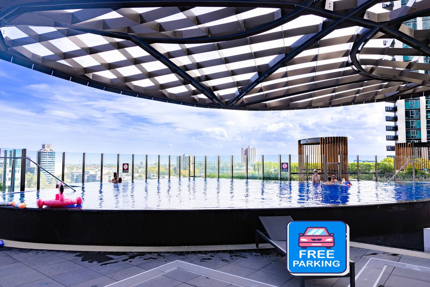 FreeParking & Amazing Pool next to Crown Southbank
