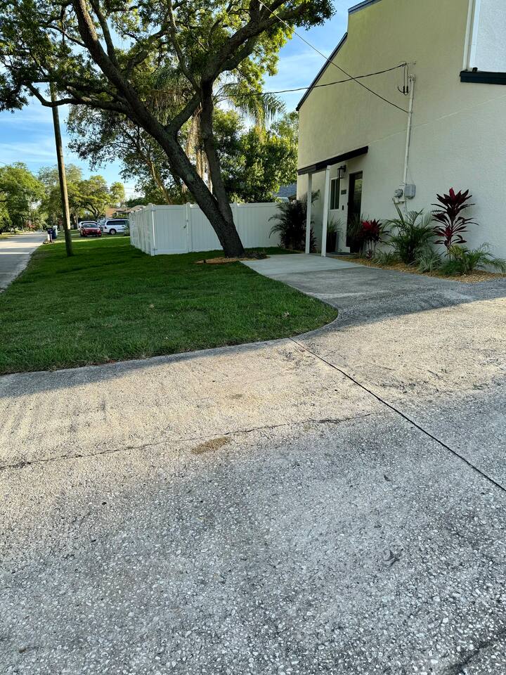 Two driveway areas you can park in front of Tiny Tampa.