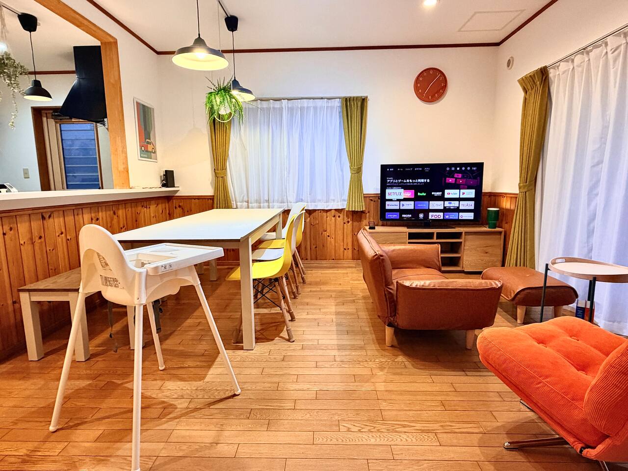 最大11名/126㎡/下今市駅•今市駅徒歩圏内/無料駐車場/高速WiFi/日光のリノベ済み貸切一軒家