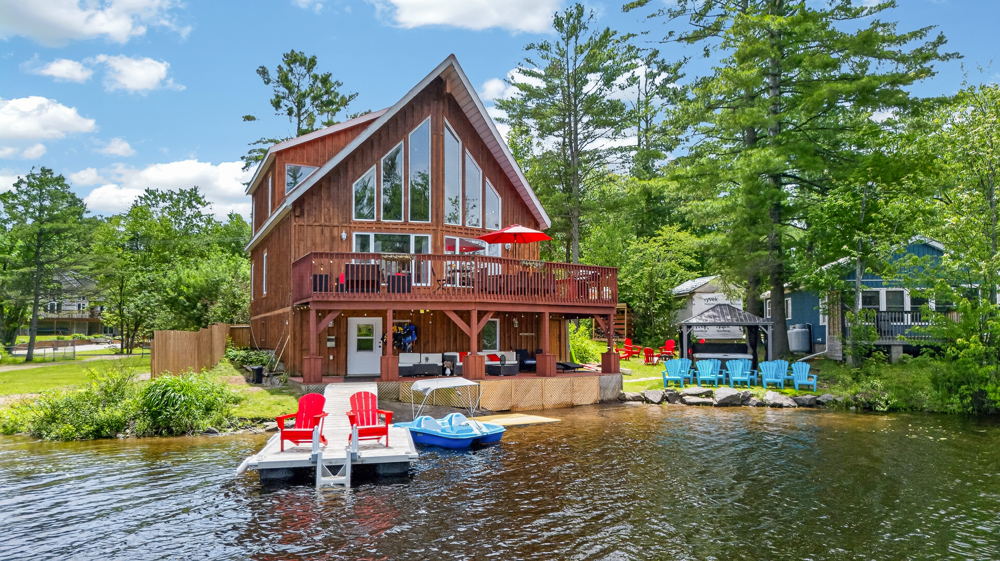 GOODTIMES-Lakefront•Hot Tub•Kayak•Firepit•Arcade