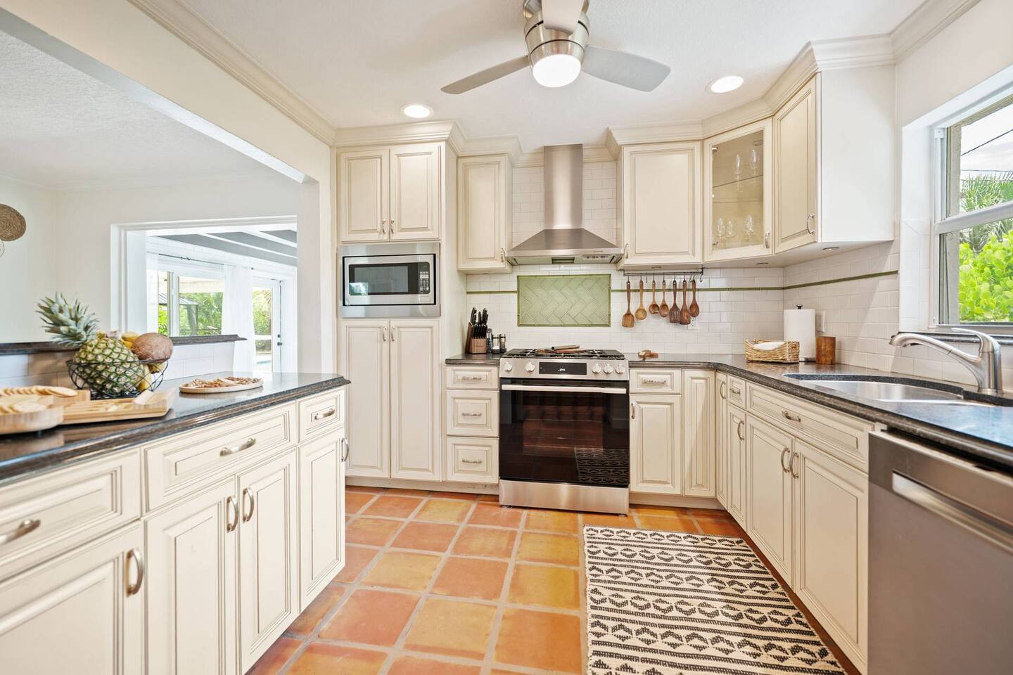 Property thumbnail 10