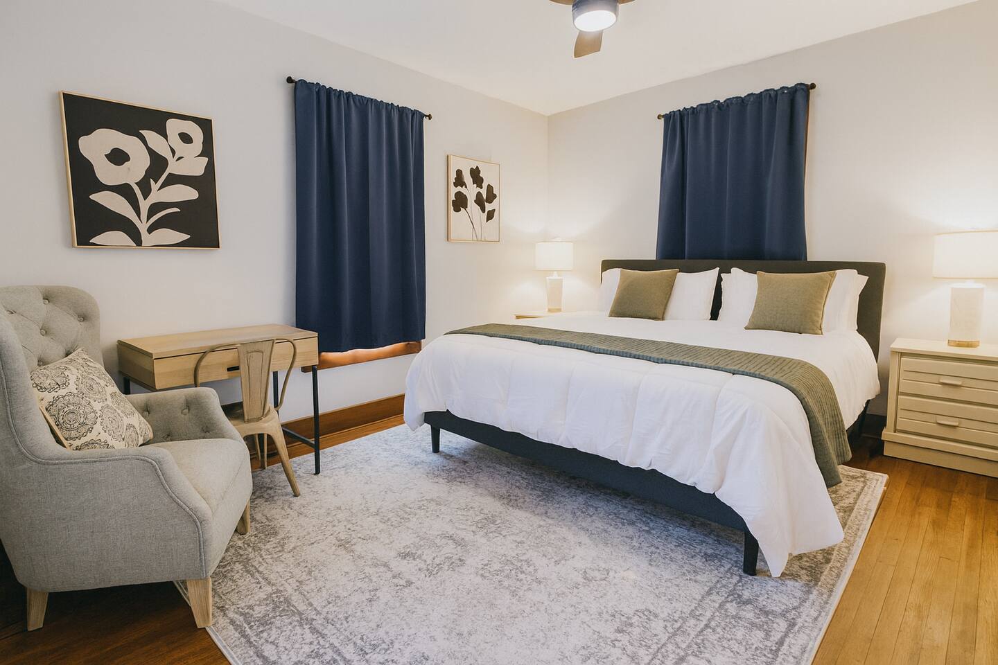 The Summit Stay | Cozy Charm • Central • Sleeps 6+