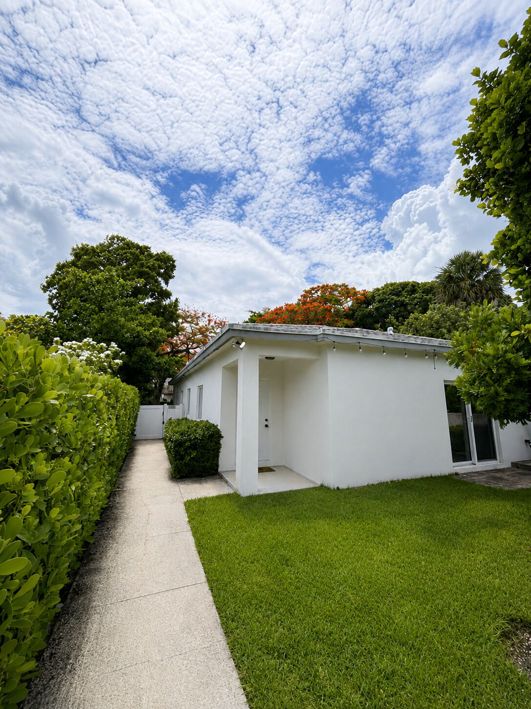 Fort Lauderdale Home Sleeps 7 Near Downtown
