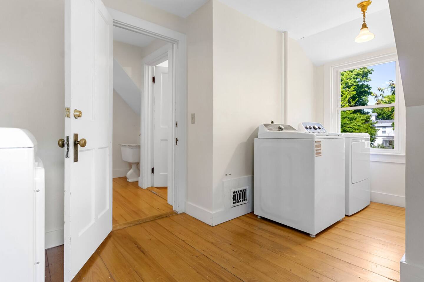 Property thumbnail 40
