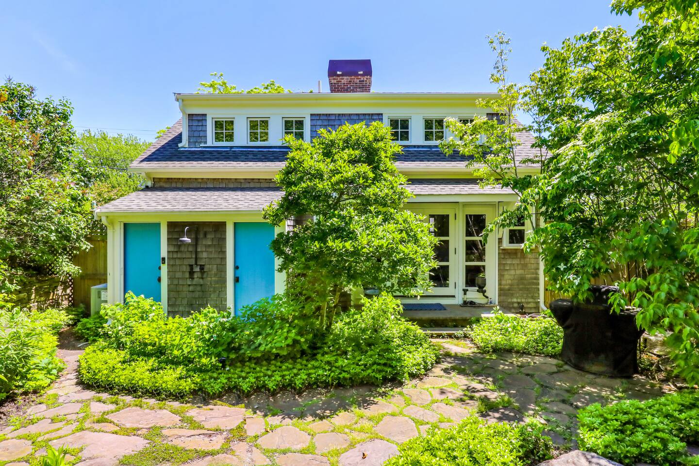 Ptown Gem w/ Koi Pond, Parking Near Commercial St