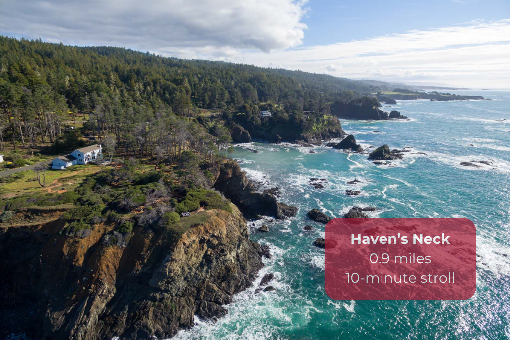 Dramatic cliffside coastline just a 10-minute stroll from Haven’s Neck