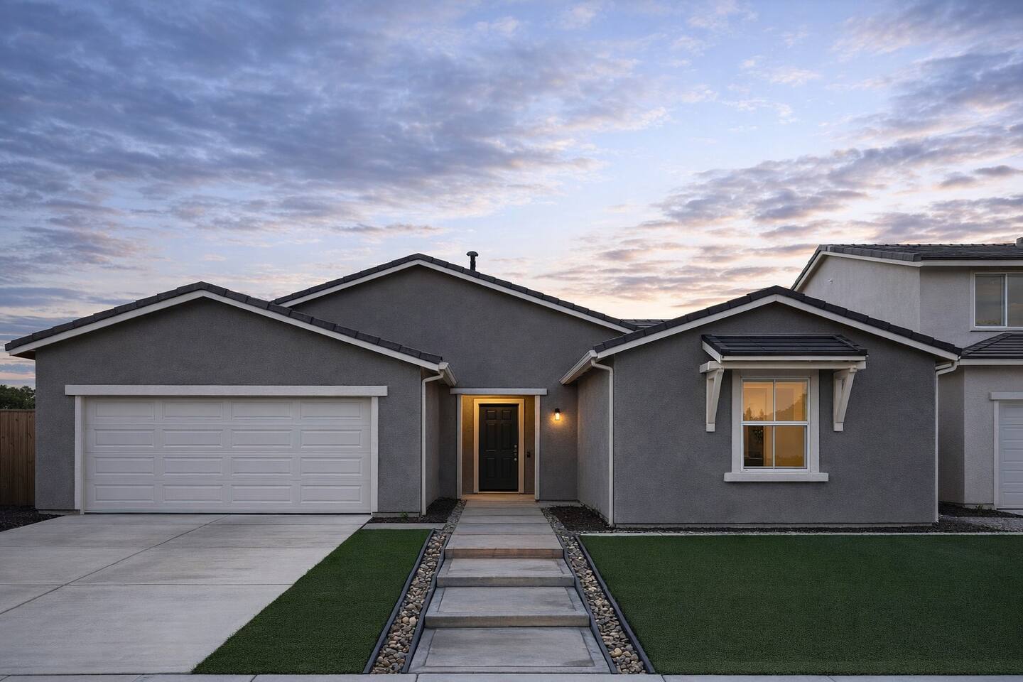 Palm Vista Oasis | Spacious • EV Charger+ Parking