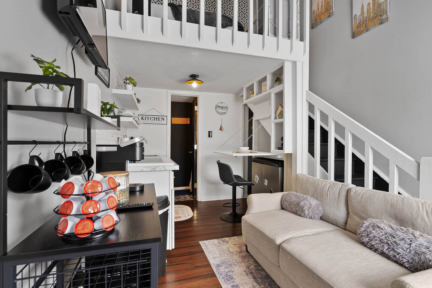 Tiny Loft + Modern Sanctuary + Free Parking