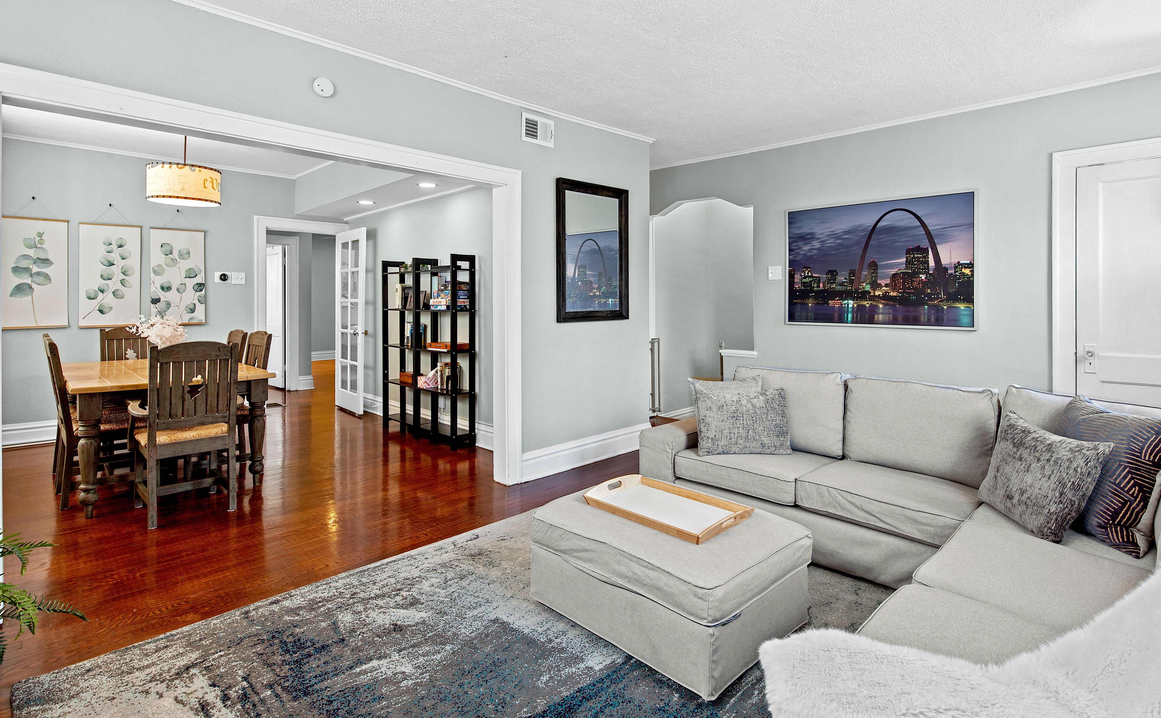 Family Friendly , Fully Renovated 3BR Luxury Home. Centrally located in St.Louis