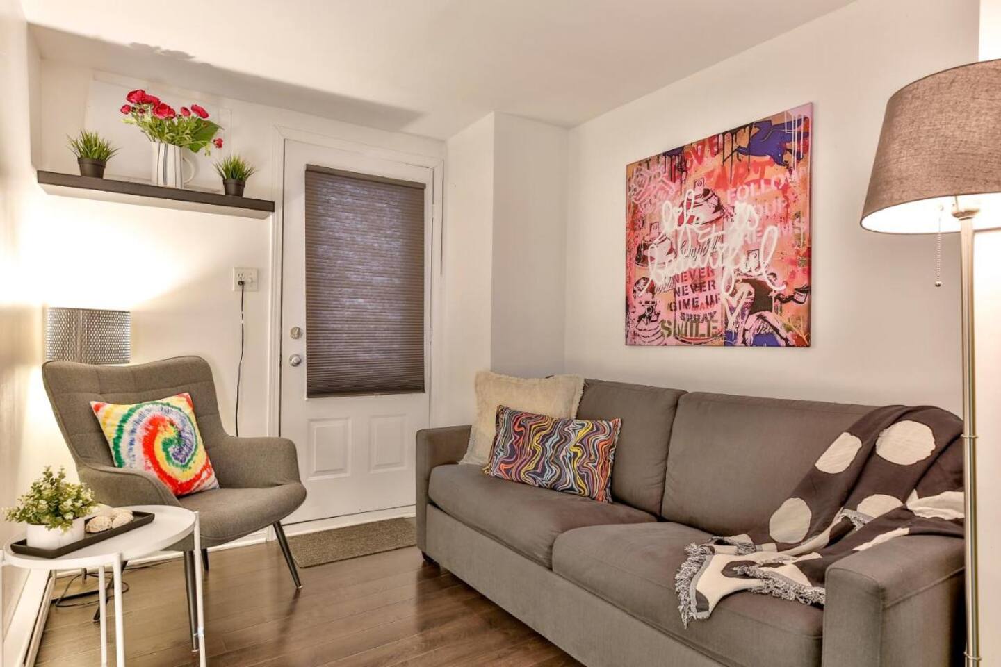 St. Catherine St. 1BD Apt
