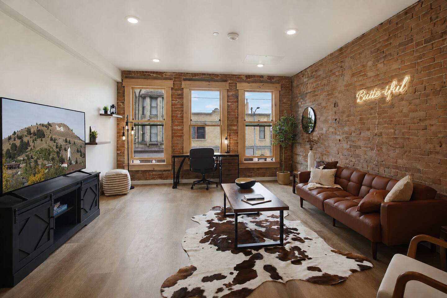 Park Street Retreat | Historic Uptown Butte