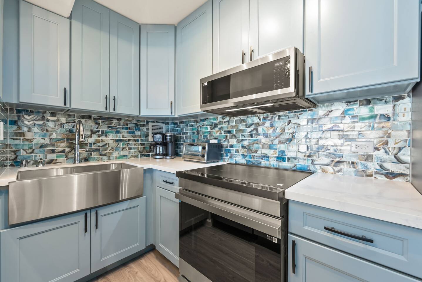 Channel your inner chef in our fully stocked kitchen-complete with a dishwasher, coffee maker, and all the essentials!