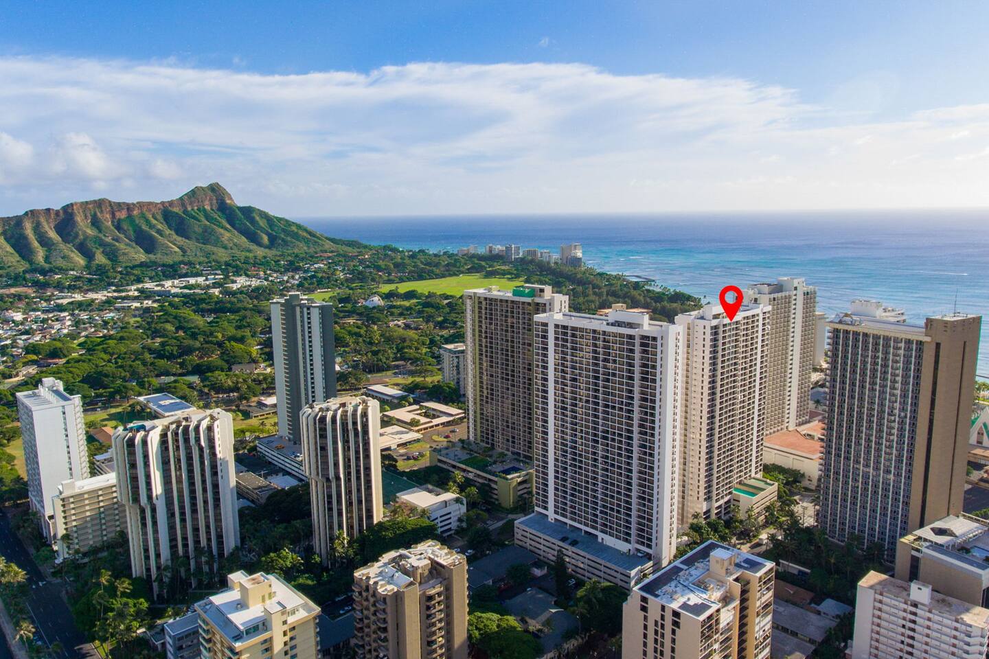 Waikiki offers the perfect mix of beach, shopping, dining, and adventure-explore it all from this prime location.
