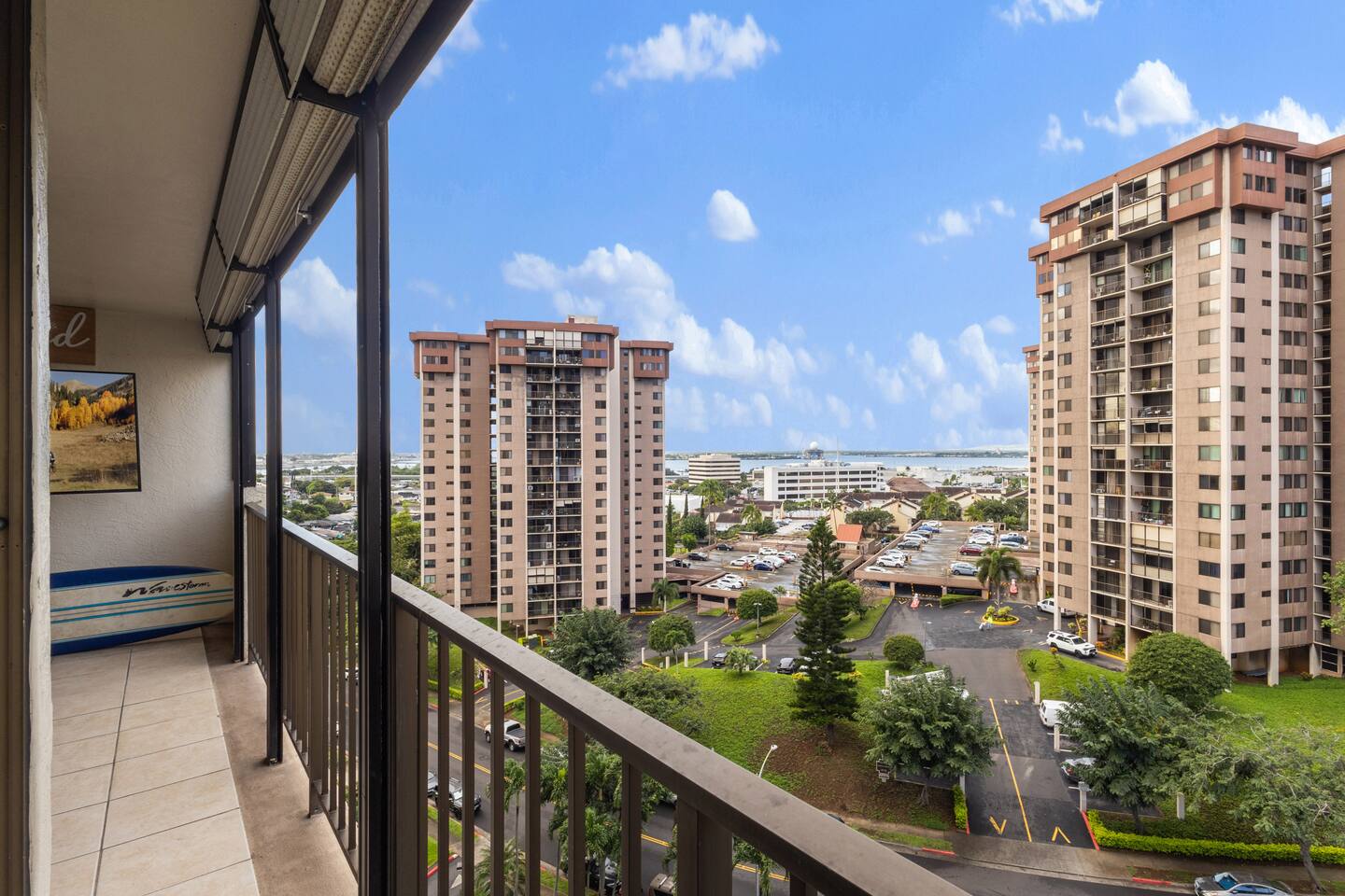 Ocean View | Walk to Mall | Free Parking, W/D, AC