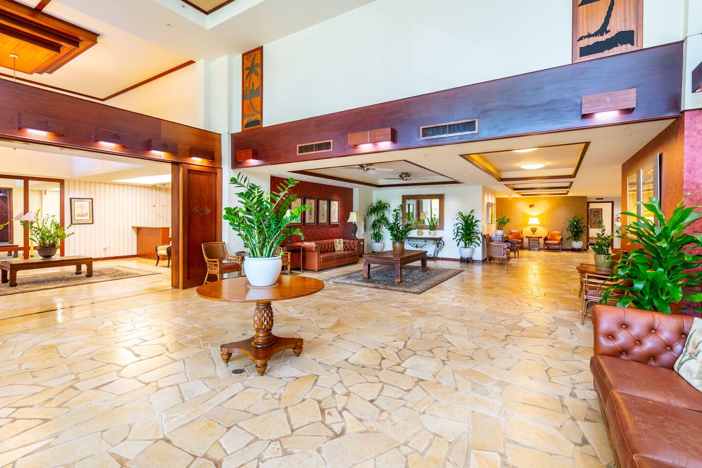 Upon entering the Windsor Waikiki, you’ll be greeted by a welcoming lobby with modern touches and an inviting atmosphere, setting the tone for your relaxing stay.