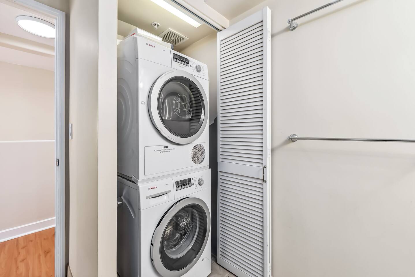 Pack light and take advantage of the in-unit washer and dryer-convenient and easy for those longer stays or beach days.