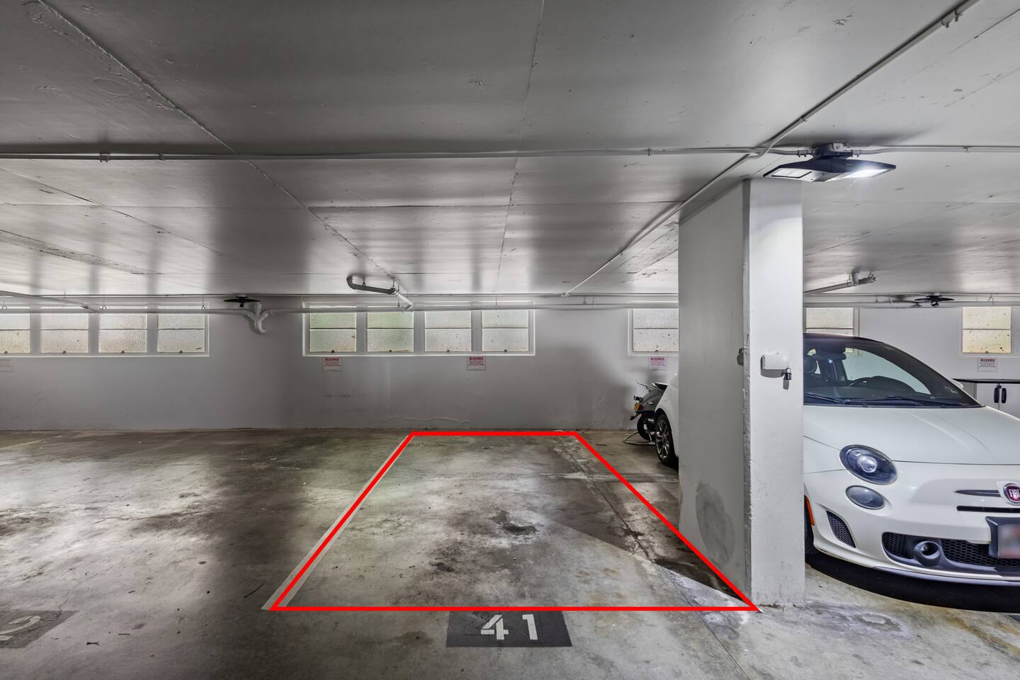 Heart of Waikiki | Kitchen | Free Parking | W/D