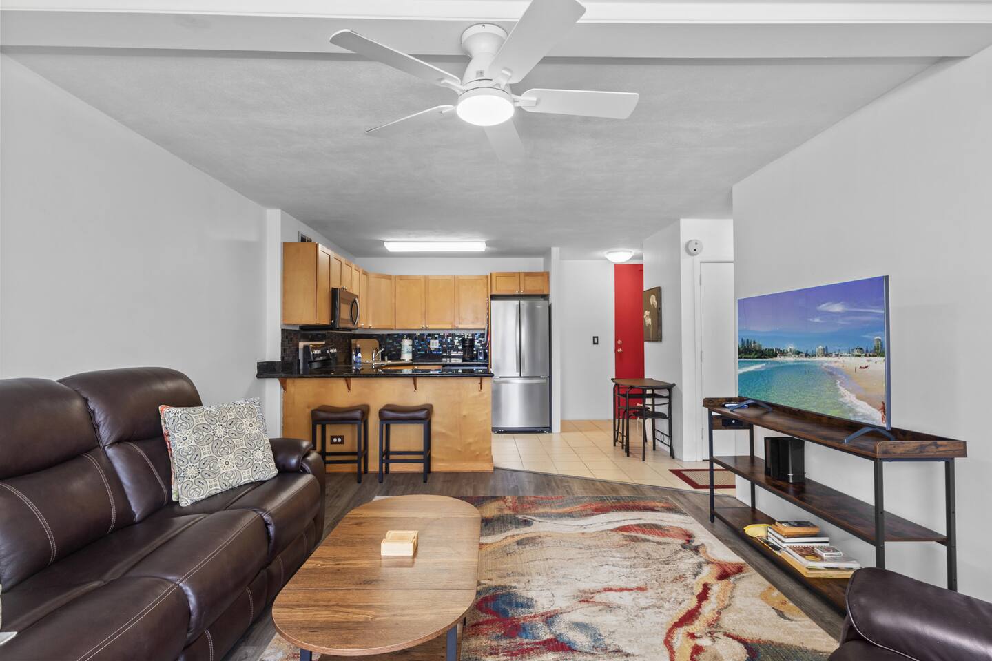 Heart of Waikiki | Kitchen | Free Parking | W/D