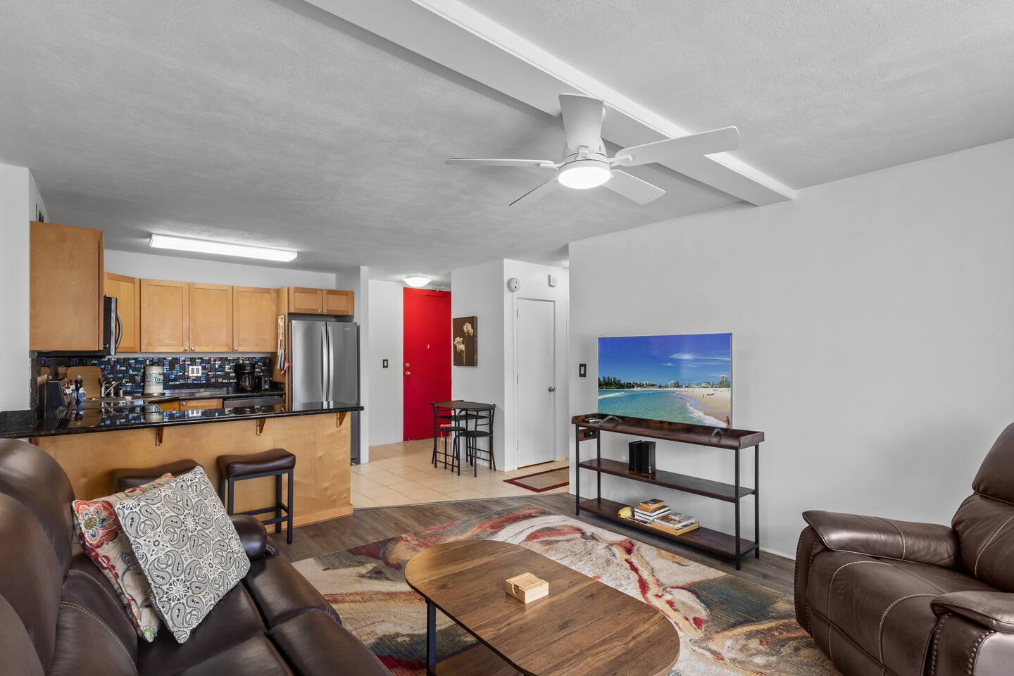 Heart of Waikiki | Kitchen | Free Parking | W/D
