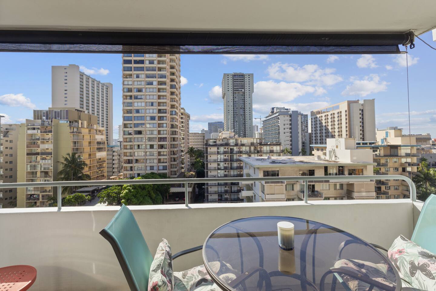 Relax on the private lanai ★"The added plus was the nice lanai with a motorized screen"★