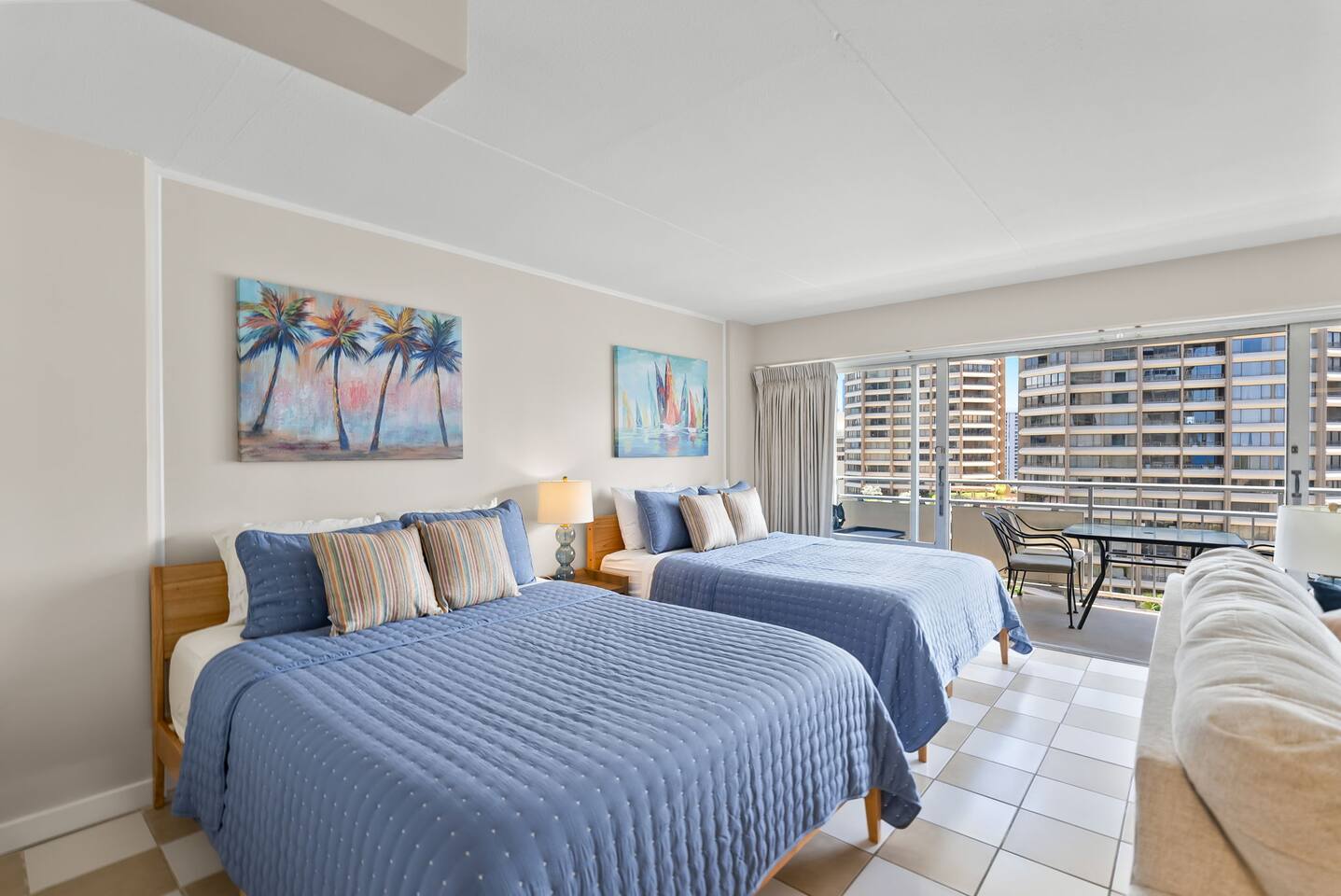 Double the beds, double the comfort your family’s beachside retreat.