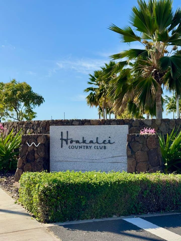 Welcome to Hoakalei-where lush landscapes and island luxury set the tone for your day