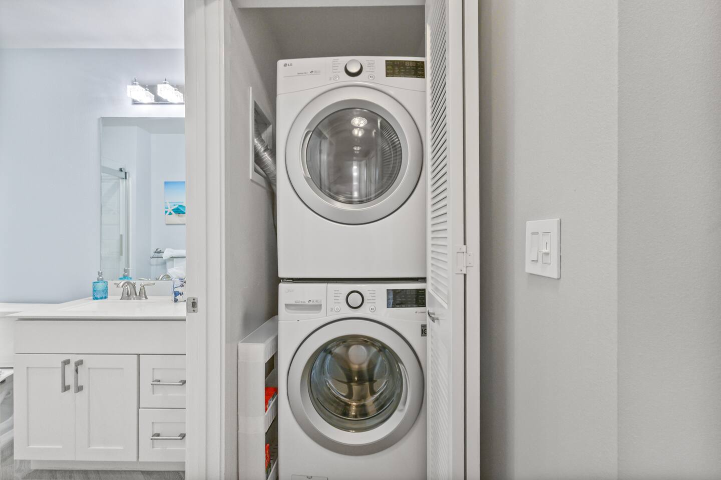 Freshen up your wardrobe and streamline your routine with in-unit laundry just steps from the bathroom sink.