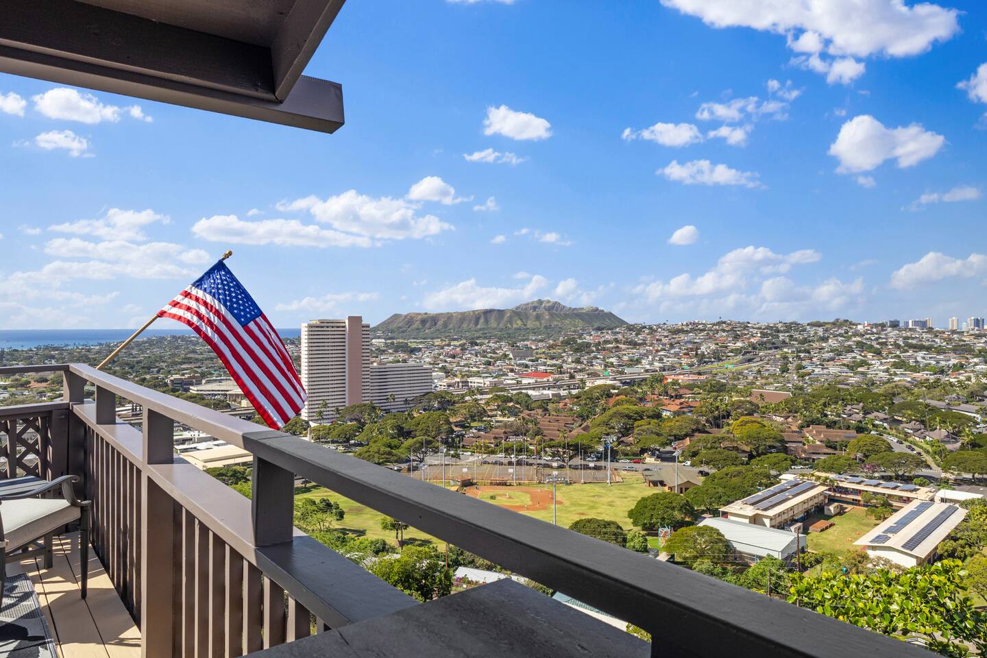 Unobstructed views of the Ocean, Kahala, backside of Diamondhead and Waikiki in the distance. And of course magical sunsets most every night.